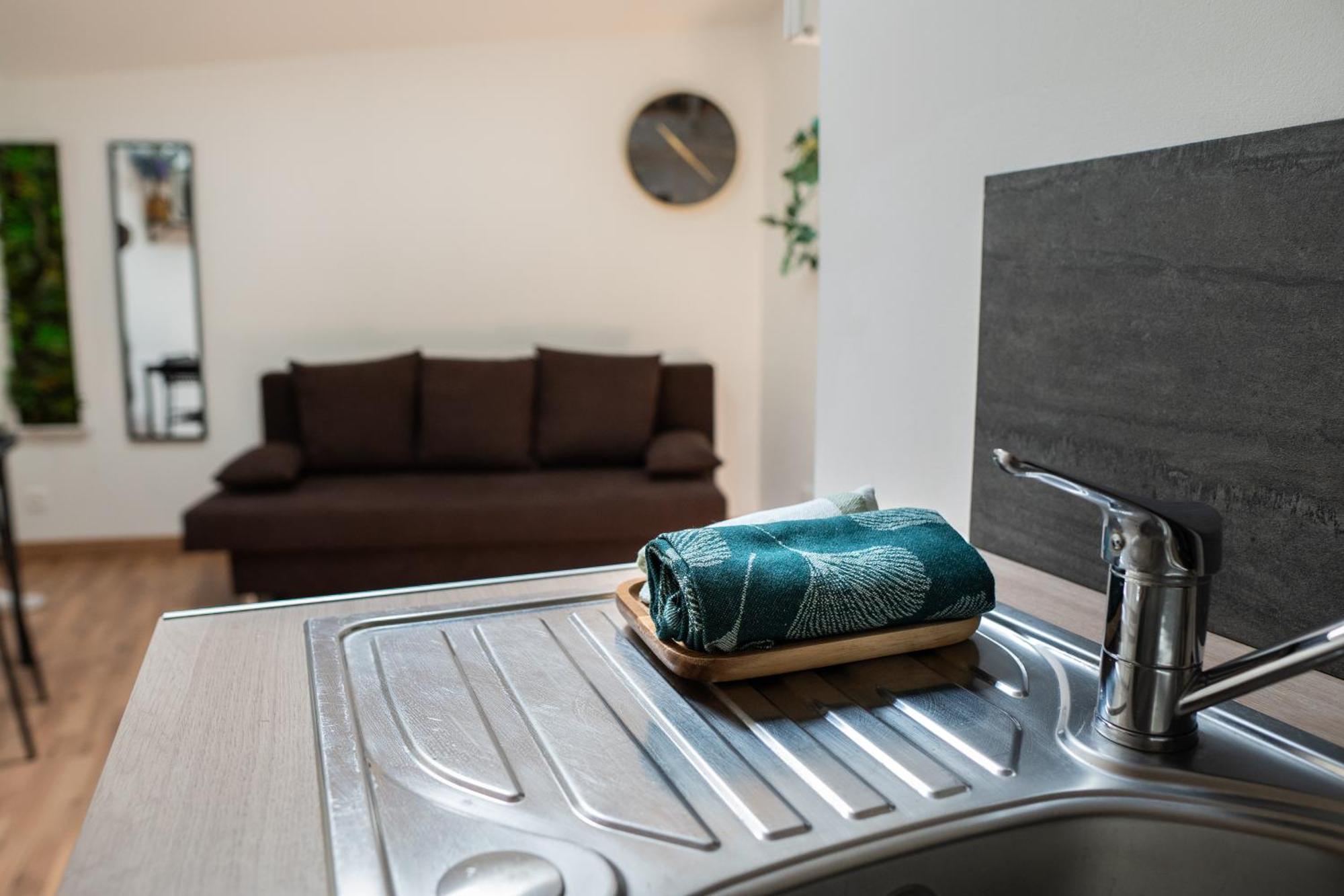 Le Charmant Accueil Viennois/T2/Wifi/Cosy/Parking Пуатье Экстерьер фото
