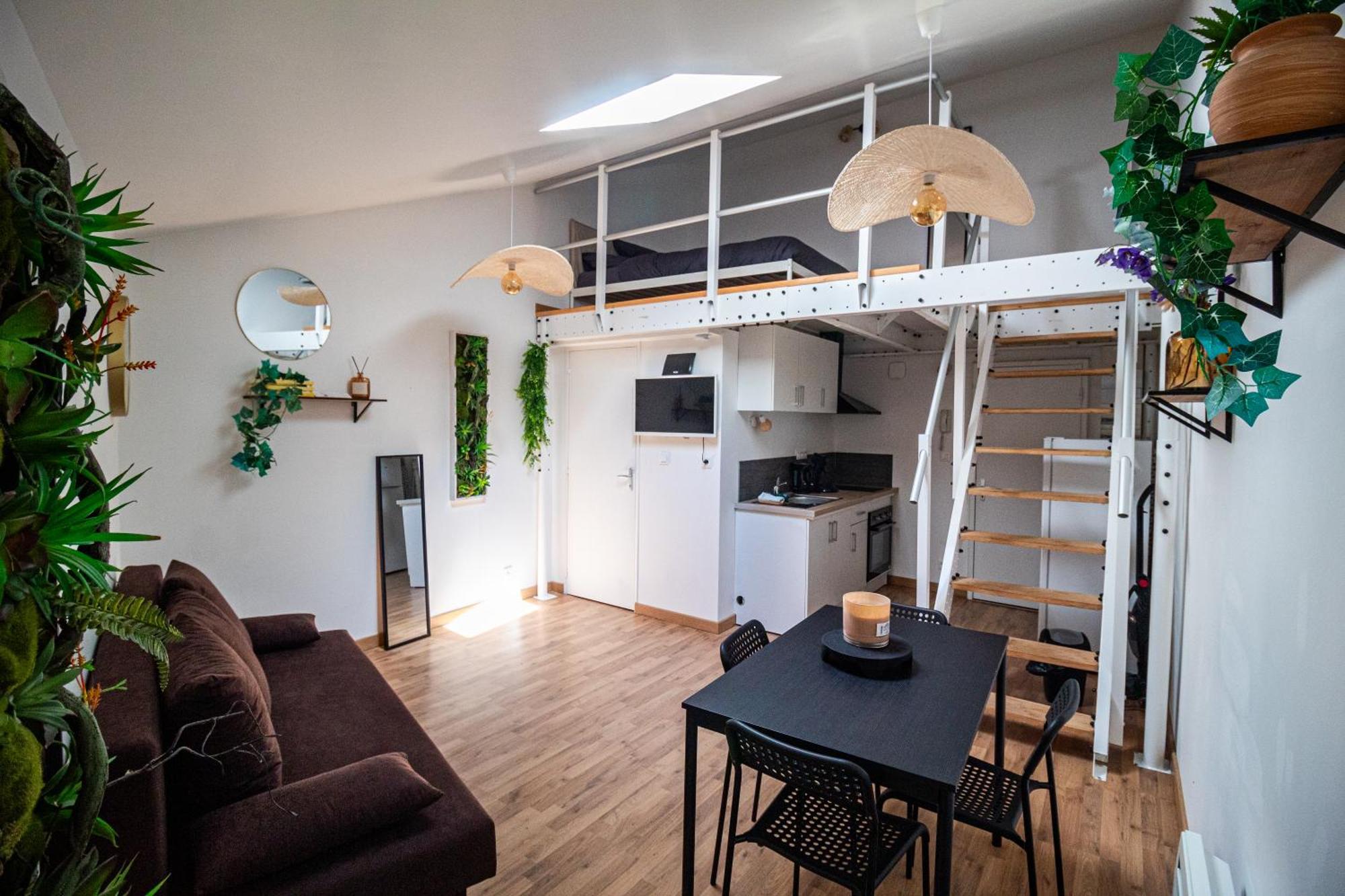 Le Charmant Accueil Viennois/T2/Wifi/Cosy/Parking Пуатье Экстерьер фото